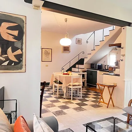 Casa Il Tiglio لوكا
